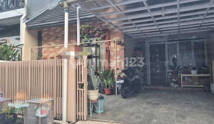 RUMAH NYAMAN ASRI TERAWAT SIAP HUNI DI PASIR IMPUN BANDUNG