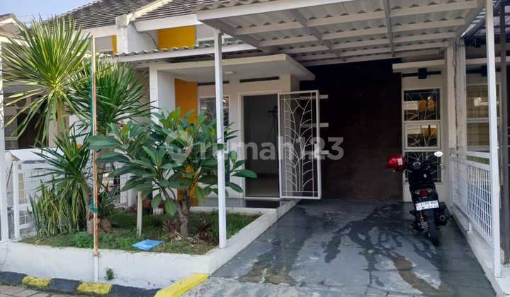 RUMAH BAGUS NYAMAN MINIMALIS SIAP HUNI DI SEKEJATI BUAHBATU BANDUNG