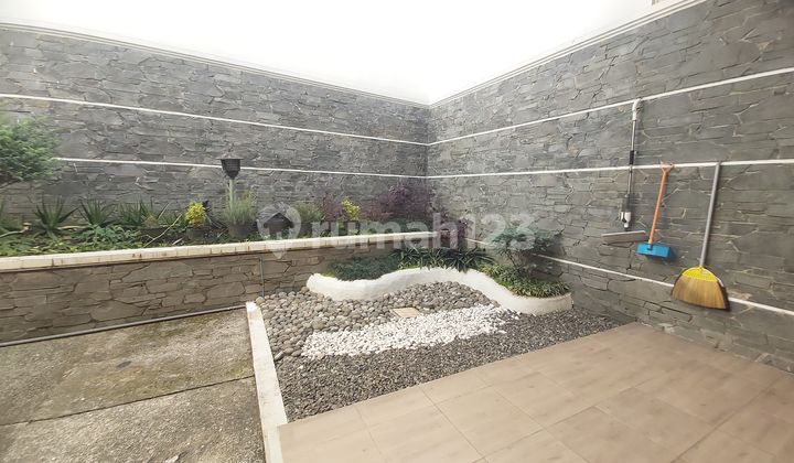 F. Jual Rumah di Pasteur Dkt Rs.hermina, Tol, Univ. Maranatha