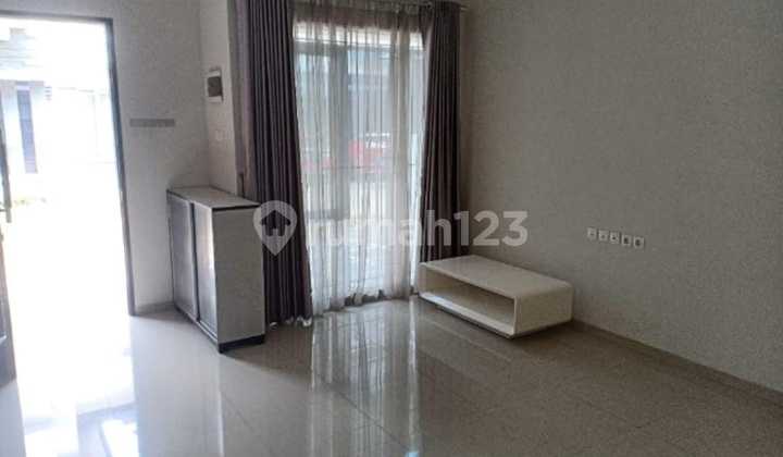 For Rent: Move-in Ready House Near Maranatha University, Pasteur Toll Road, PVJ For Rent: Move-in Ready House Near Maranatha University, Pasteur Toll Road, PVJ