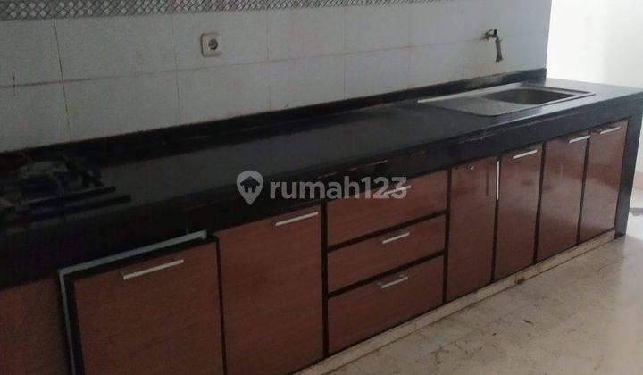 RUMAH BAGUS NYAMAN 2 LANTAI SIAP HUNI DI BATUNUNGGAL BANDUNG 2