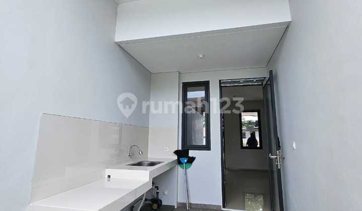 RUMAH BAGUS MINIMALIS STRATEGIS SIAP HUNI DI DERWATI MAS BANDUNG