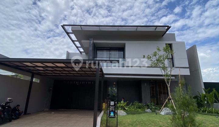 For Sale New House with Golf View Ready to Occupy in Tatar Panarawati Kota Baru Parahyangan Kbp Bandung