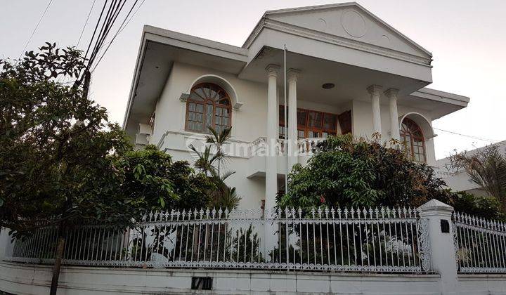 Dijual Rumah Mewah Bagus Terawat Siap Huni di Cipaganti Bandung 1