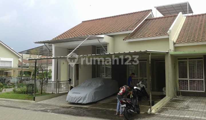 Rumah Asri 2 Lantai Lingkungan Nyaman Siap Huni di Tatar Naganingrum Kota Baru Parahyangan Kbp Bandung 1