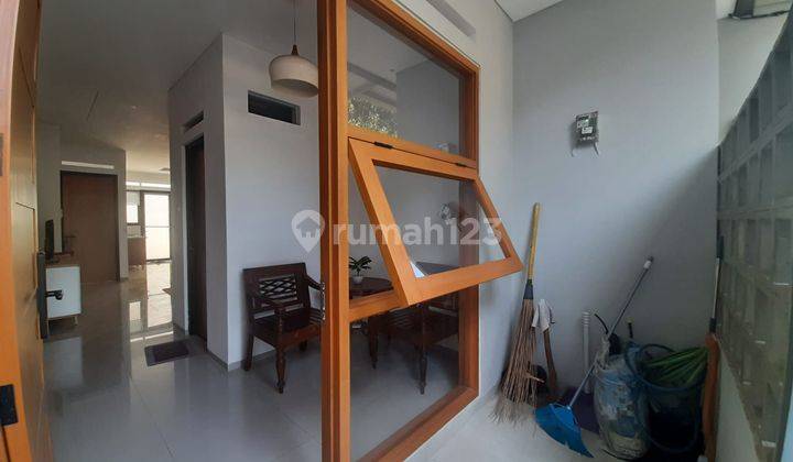 RUMAH NYAMAN MINIMALIS SEMI FURNISHED SIAP HUNI DI SETRASARI BANDUNG 1