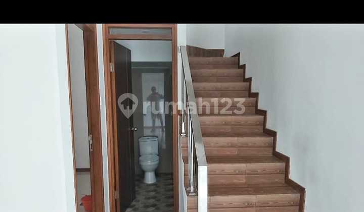 Rumah Bagus Minimalis Lingkungan Sejuk Nyaman Siap Huni di Bali Garden City View Bandung 2