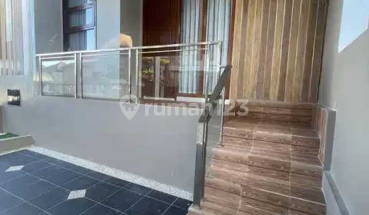 NICE MINIMALIST MODERN 2-STORY SEMI-FURNISHED HOUSE READY TO OCCUPY IN BALI WITH GARDEN CITY VIEW BANDUNG 1