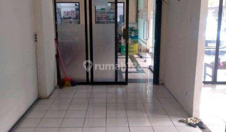 2 Unit Ruang Usaha Siap Pakai Di Apartemen Gateway Pasteur Bandung 1