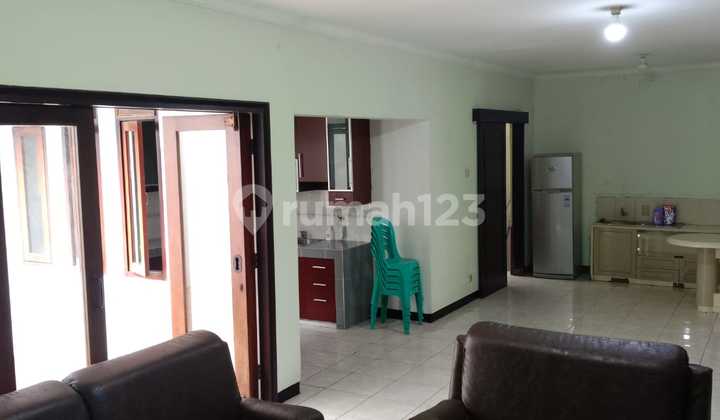 Rumah Nyaman Terawat 2 Lantai Siap Huni di Tatar Wangsakerta Kota Baru Parahyangan Kbp Bandung