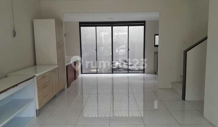 RUMAH BARU 2 LANTAI MINIMALIS MODERN SIAP HUNI DI KOTA BARU PARAHYANGAN KBP BANDUNG 2