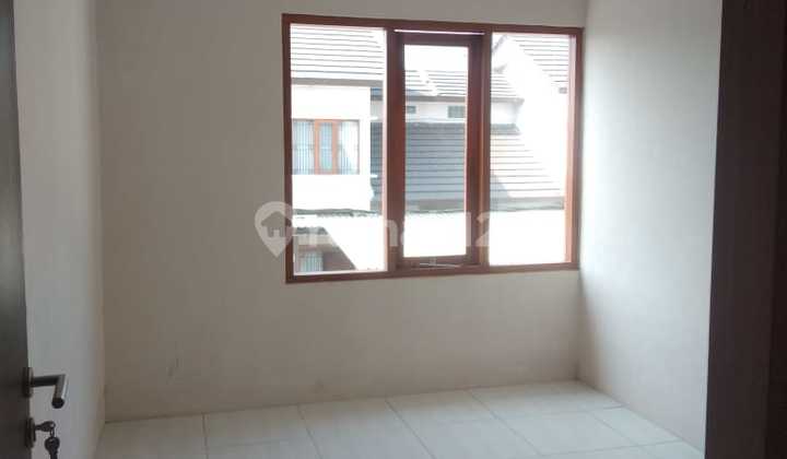 RUMAH BAGUS NYAMAN MINIMALIS 2 LANTAI SIAP HUNI DI KOTA BALI RESIDENCE BANDUNG 1