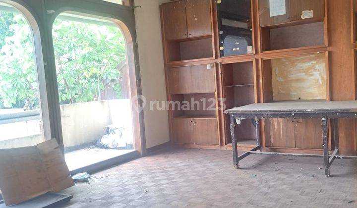 Rumah Lama 2 Lantai Hitung Tanah Di Hegarmanah Bandung 2