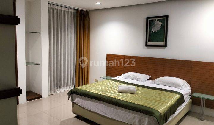 Rumah Bagus Minimalis Modern Strategis Siap Huni di Town House Beverly Bandung 2