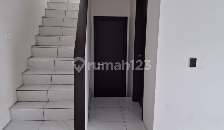Rumah Nyaman Minimalis Modern 2 Lantai Siap Huni di Tatar Tarubhawana Kota Baru Parahyangan Kbp Bandung 2