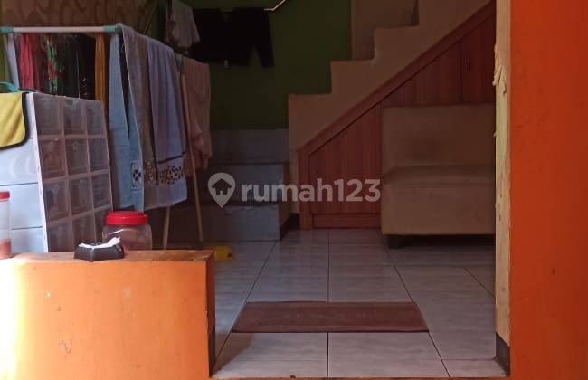 RUMAH NYAMAN MINIMALIS 2 LANTAI SIAP HUNI DI PADASUKA BANDUNG