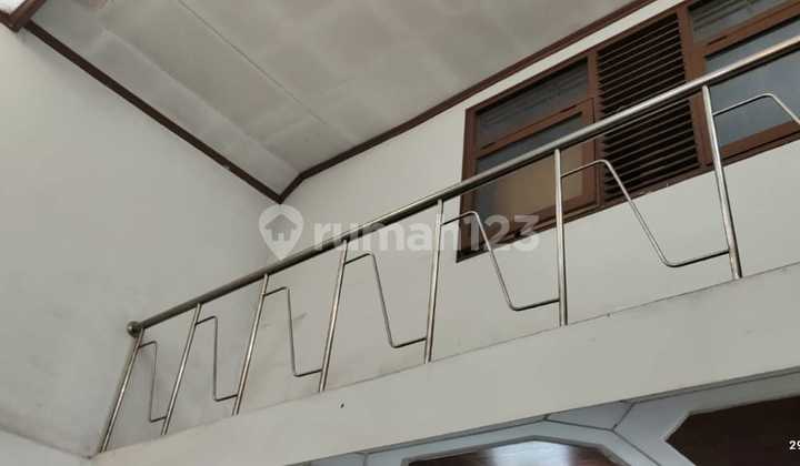 Spacious, Green, Comfortable, Ready-to-Occupy House in Cijerah, Bandung. 2