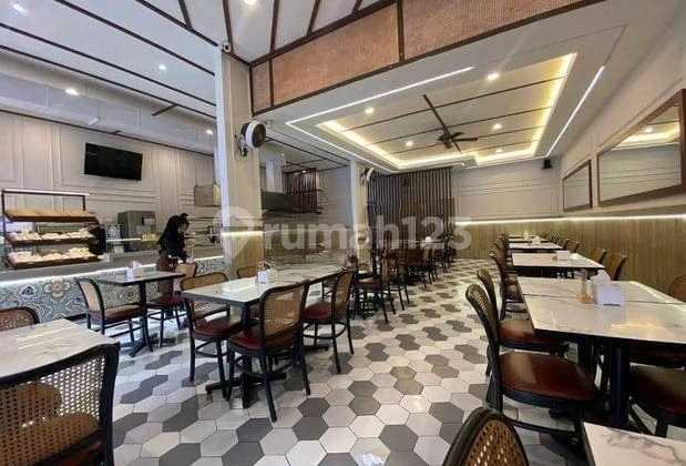 TWO-STORY BUSINESS SPACE, SPACIOUS, BUSY STRATEGIC LOCATION, READY TO USE IN PASIRKALIKI BANDUNG TWO-STORY BUSINESS SPACE, SPACIOUS, BUSY STRATEGIC LOCATION, READY TO USE IN PASIRKALIKI BANDUNG