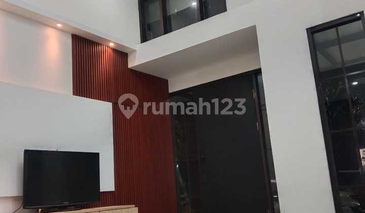 Rumah Keren Minimalis Modern Semi Furnished Siap Huni di Tatar Banyak Sumba Kota Baru Parahyangan Kbp Bandung