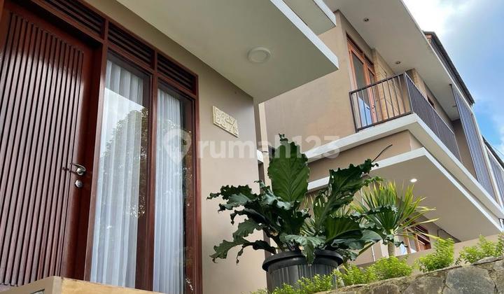 Rumah Bagus Minimalis Modern Full Furnished Siap Huni di Ciwaruga Bandung