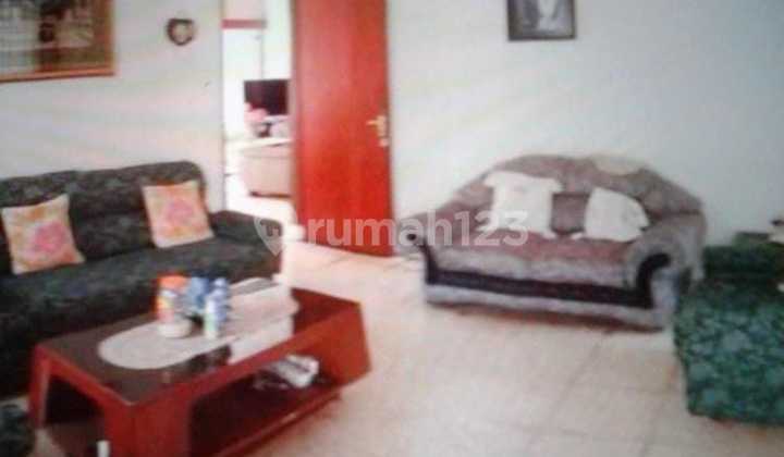 Rumah Luas Asri Nyaman Siap Huni di Tubagus Ismail Bandung 2