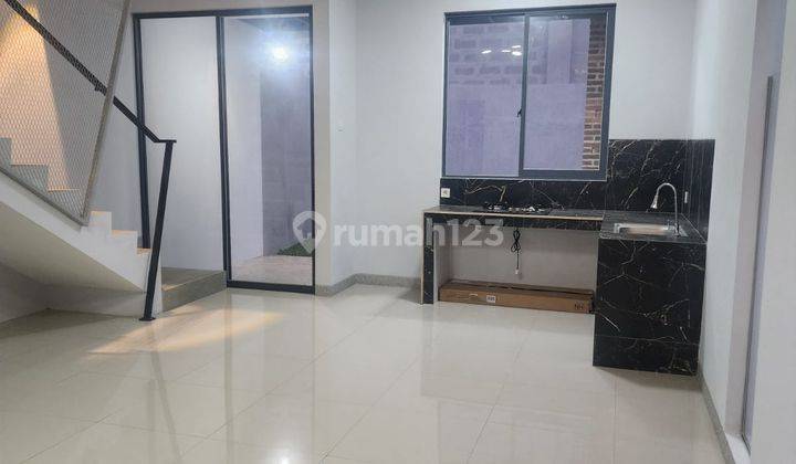 RUMAH BARU 2 LANTAI MINIMALIS MODERN SIAP HUNI DI SETIABUDI REGENCY BANDUNG 1