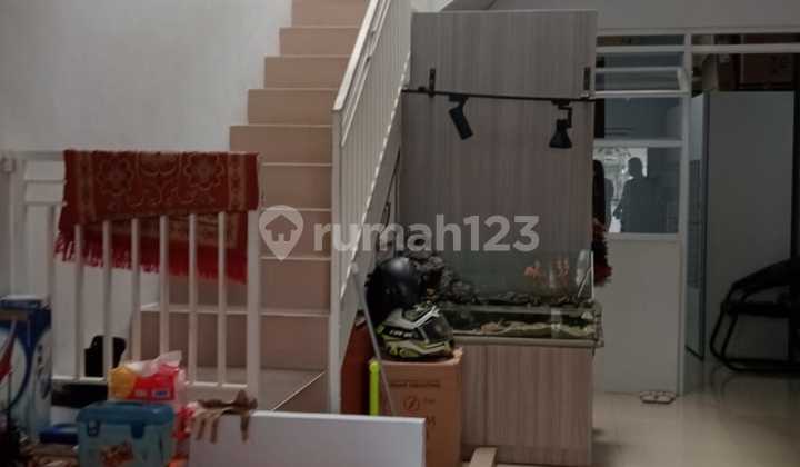RUMAH BAGUS SEMI FURNISHED 2 LANTAI SIAP HUNI DI CIBABAT CIMAHI RUMAH BAGUS SEMI FURNISHED 2 LANTAI SIAP HUNI DI CIBABAT CIMAHI
