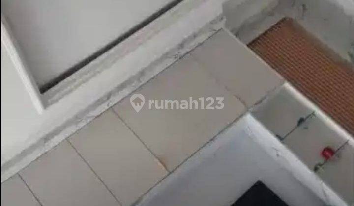 RUMAH BAGUS NYAMAN SEMI FURNISHED SIAP HUNI DI SAYAP PAJAJARAN BANDUNG 2