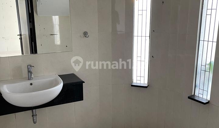 RUMAH BAGUS 2 LANTAI LINGKUNGAN SEJUK NYAMAN SIAP HUNI DI BANDUNG TEMPO DOELOE KOTA BARU PARAHYANGAN KBP BANDUNG 2