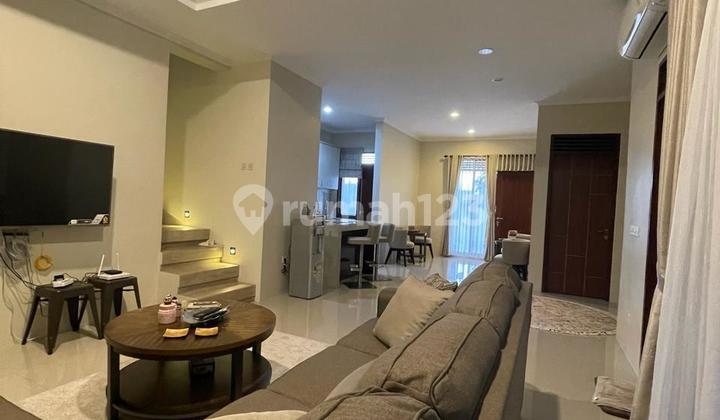 Rumah Bagus Minimalis Modern Full Furnished Siap Huni di Ciwaruga Bandung 2
