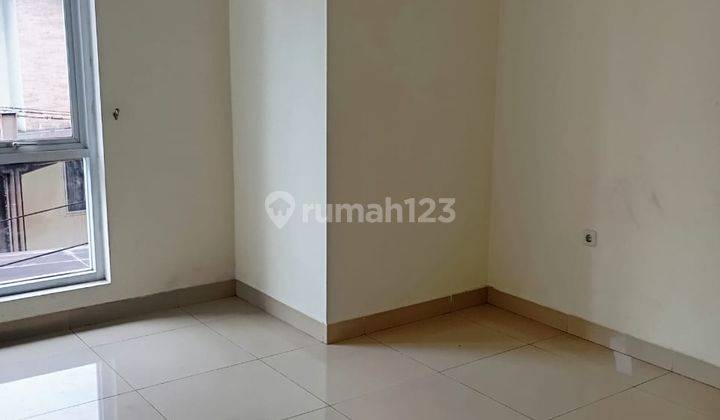RUMAH BAGUS NYAMAN TERAWAT SIAP HUNI DI SETRADUTA BANDUNG 2