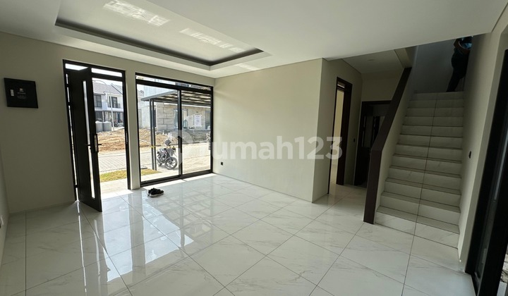 RUMAH NYAMAN MINIMALIS MODERN 2 LANTAI SIAP HUNI DI TATAR PUNAWANGI KOTA BARU PARAHYANGAN KBP BANDUNG