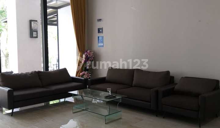 Ruko Luas Strategis Ramai 3 Lantai di Kota Baru Parahyangan Kbp Bandung