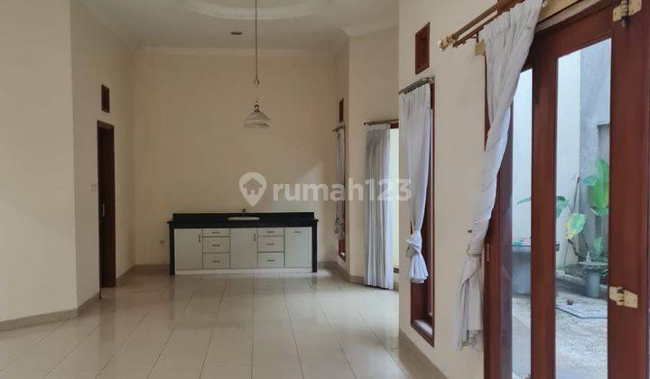 RUMAH MINIMALIS MODERN 2 LANTAI LINGKUNGAN NYAMAN SIAP HUNI DI SETRADUTA BANDUNG 1