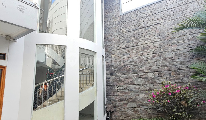 Dijual Rumah Nyaman Siap Huni Mekar Wangi