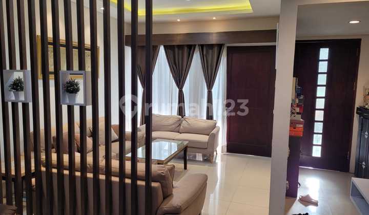 For Sale 2-Story House - Furnished, Spacious and Ready to Occupy in Dakota Gunungbatu Pasteur Bandung 2