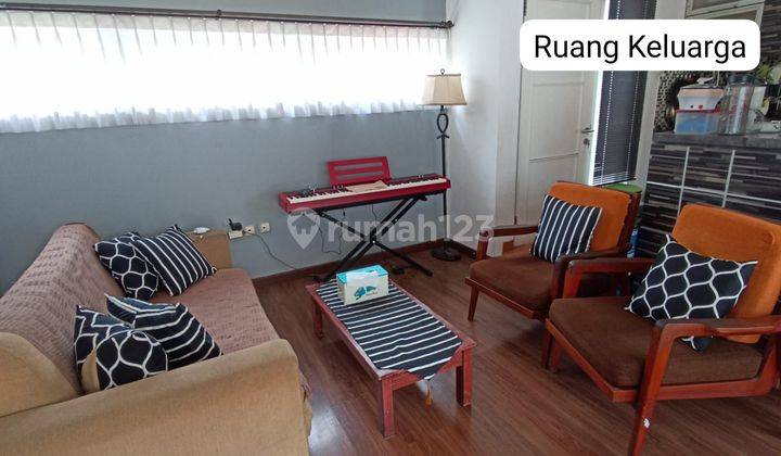 Dijual Rumah Nyaman Siap Huni Strategis di Sayap Dago Bandung 1