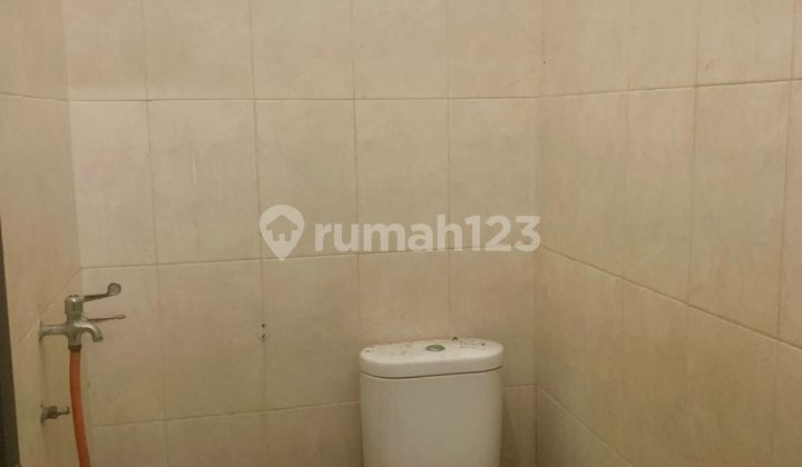 Dijual Rumah di Pinus Regency 2