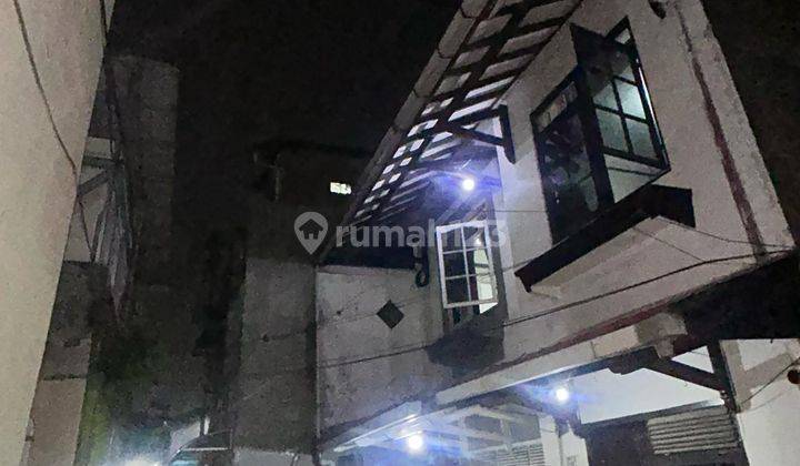 RUMAH STRATEGIS MINIMALIS SIAP HUNI DI SAYAP GATOT SUBROTO BANDUNG 1