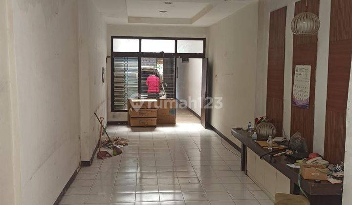 RUMAH STRATEGIS BISA UNTUK USAHA SIAP PAKAI DI GANDAPURA BANDUNG 1