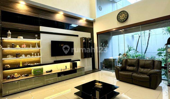 Rumah Minimalis Bangunan Tropical Full Furnished Siap Huni Di Sayap Gatot Subroto Bandung 2