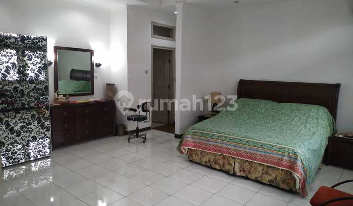 Rumah Nyaman Luas Asri Terawat Siap Huni di Ciateul Bandung 2