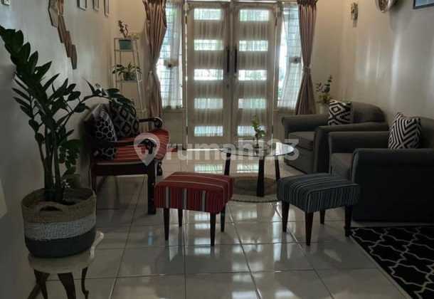 Rumah Bagus Minimalis Modern Strategis Tengah Kota Siap Huni di Buah Batu Bandung