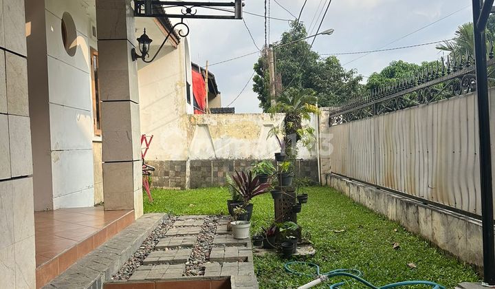 For Sale Fully Furnished House in Setiabudi Regency 2 Floors For Sale Fully Furnished House in Setiabudi Regency 2 Floors