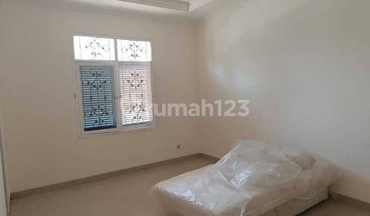 Rumah Idaman 2 Lantai Mewah Hook Lingkungan Nyaman Siap Huni di Singgasana Pradana Bandung 1