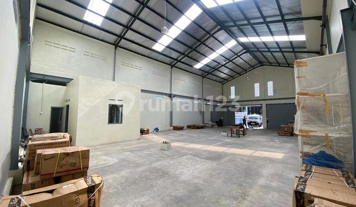 Dijual Gudang (Bangunan Baru) di Mainroad Kiaracondong Bandung