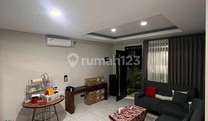 Rumah Bagus Minimalis Modern Nyaman Siap Huni di Tatar Punawangi Bandung