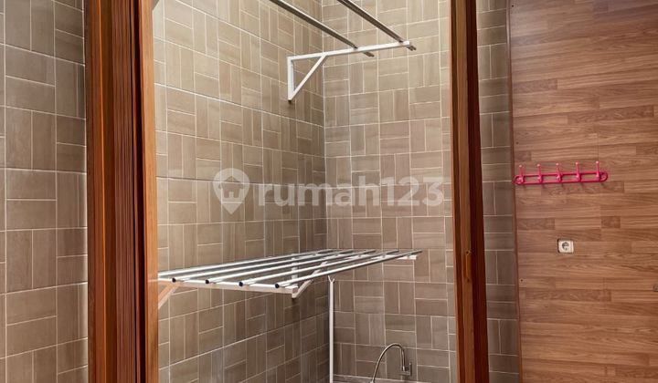 Dijual Rumah di Taman Kopo Indah V, Tki 5 - Sommerville 2