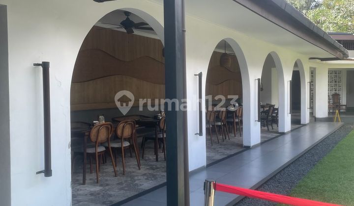 Ruang Usaha Luas Cocok untuk Segala Usaha Siap Pakai di Supratman Bandung