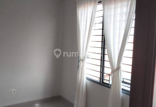 RUMAH BARU 2 LANTAI MINIMALIS MODERN SIAP HUNI DI KEBON KOPI BANDUNG